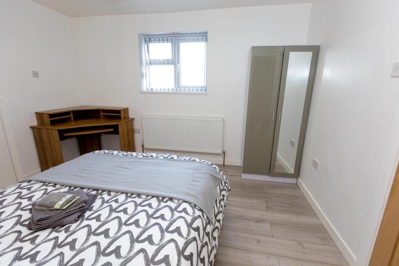 Comfortable Stay In Shirley, Solihull - Room-2 Bagian luar foto