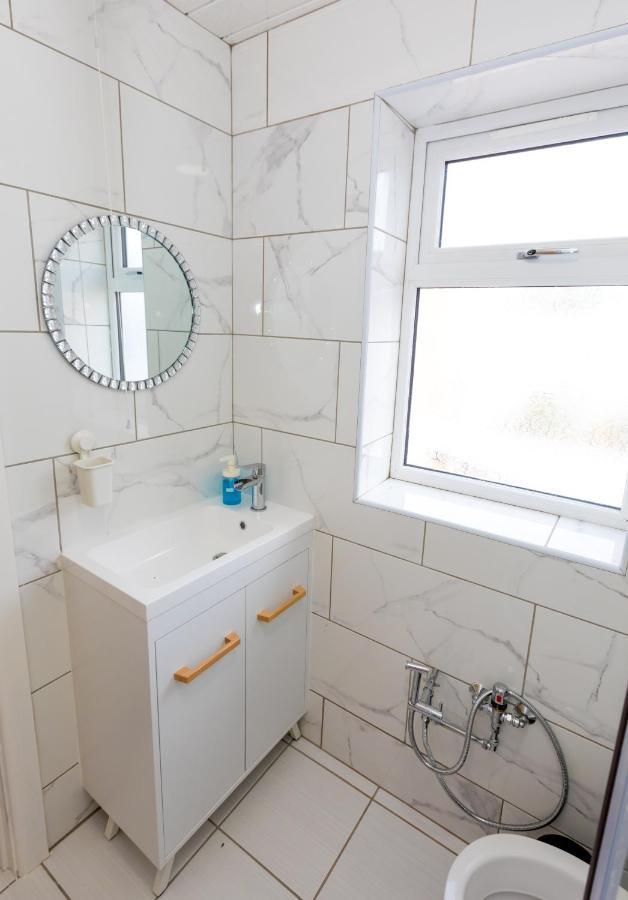 Comfortable Stay In Shirley, Solihull - Room-2 Bagian luar foto